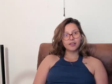 Hazelbrownn23 Chaturbate stream image from January 03, 2025