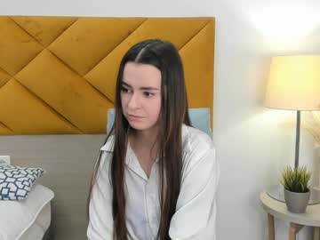 Merciadunkum Chaturbate stream image from January 03, 2025