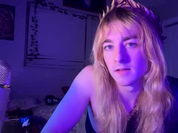 Transgoblingal Chaturbate stream image from January 03, 2025