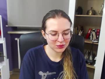 Blackrosezoey Chaturbate stream image from January 03, 2025