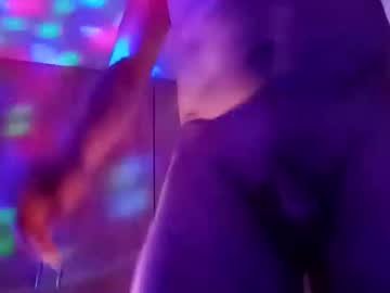 Bobby74aa Chaturbate stream image from January 03, 2025
