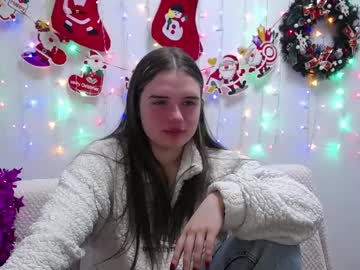 Carolinemill Chaturbate stream image from January 03, 2025