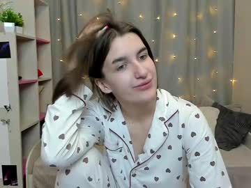 Trisha_Ray Chaturbate stream image from January 03, 2025
