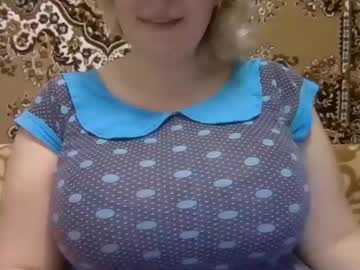 Karilina_Hi Chaturbate stream image from January 03, 2025