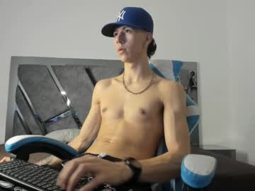 Oliverthompson_01 Chaturbate stream image from January 03, 2025