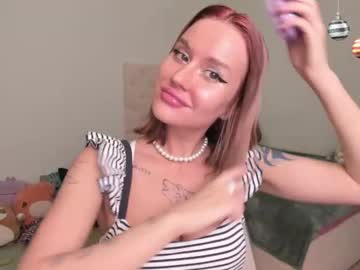 Alexandra_High Chaturbate stream image from January 03, 2025