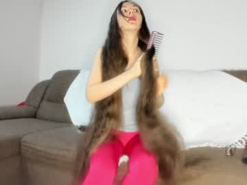 Issabelle_69 Chaturbate stream image from January 03, 2025