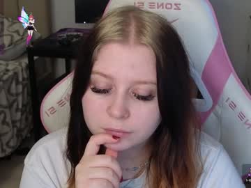 Jenice_Little Chaturbate stream image from January 03, 2025