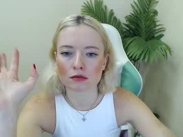Sweet_Kitty96 Chaturbate stream image from January 03, 2025