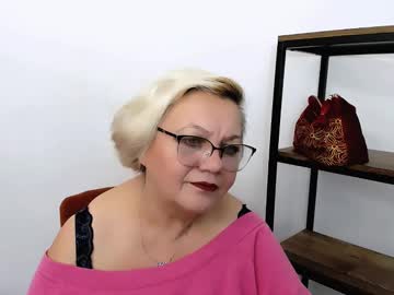 Janetmilf Chaturbate stream image from January 03, 2025