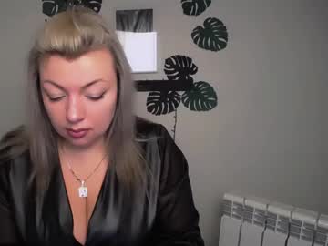 Mikaelacute_ Chaturbate stream image from January 03, 2025