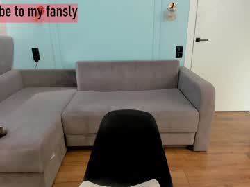 Oliverrgroove Chaturbate stream image from January 03, 2025