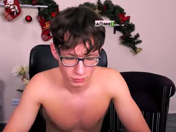 Tony_Bonyy Chaturbate stream image from January 03, 2025