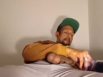 Calidickfoshow Chaturbate stream image from January 03, 2025