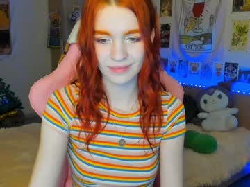 Elly_Milas Chaturbate stream image from January 03, 2025