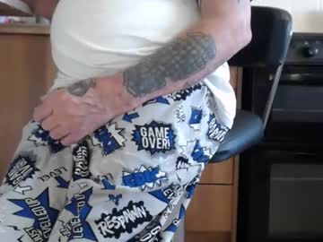 Honeymaster290 Chaturbate stream image from January 03, 2025