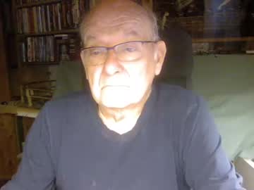 Pomme1949 Chaturbate stream image from January 03, 2025