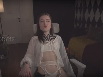 Ynnenbrynn Chaturbate stream image from January 03, 2025