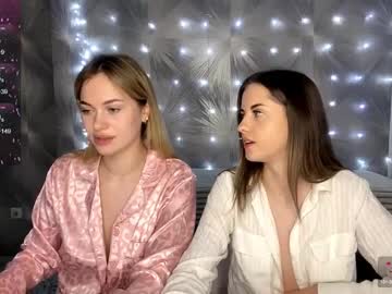 Dollysmile Chaturbate stream image from January 03, 2025
