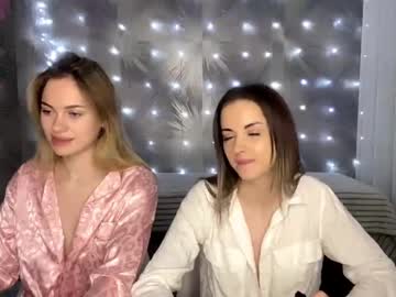 Helen_Bronce Chaturbate stream image from January 03, 2025