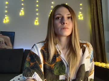 Lovelykatea Chaturbate stream image from January 03, 2025