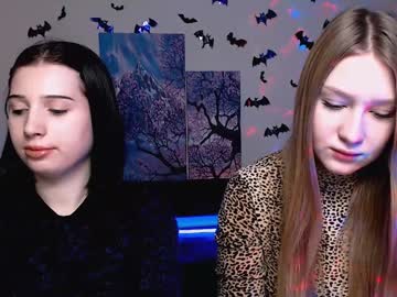 Playful_Sophie Chaturbate stream image from January 03, 2025