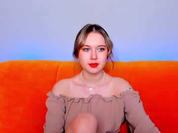 Reginasmart Chaturbate stream image from January 03, 2025