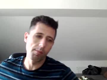 Schnuckigeil Chaturbate stream image from January 03, 2025