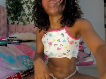 Sexybrunnetem Chaturbate stream image from January 03, 2025