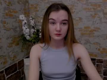 Shy_Kitty_Cat Chaturbate stream image from January 03, 2025