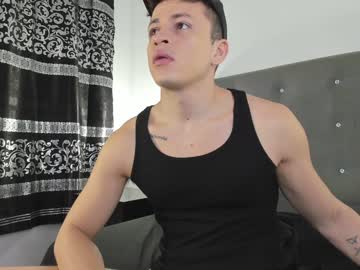 Angel_Cuervo Chaturbate stream image from January 03, 2025