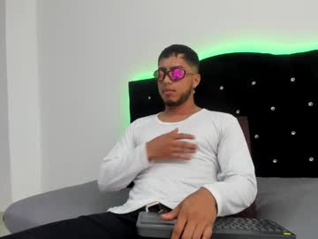 Connor_Steele Chaturbate stream image from January 03, 2025