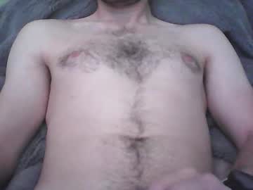Frencheeboy Chaturbate stream image from January 03, 2025