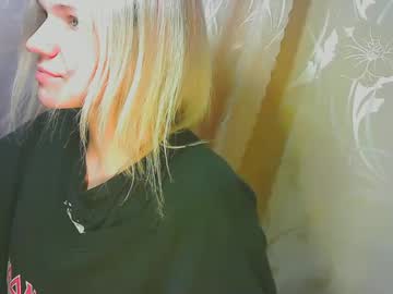 Karolynafox Chaturbate stream image from January 03, 2025