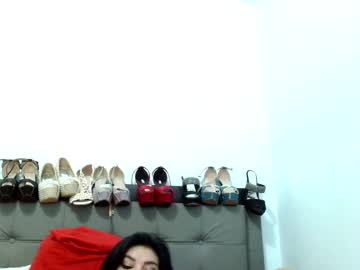 Katysquirtdirty69 Chaturbate stream image from January 03, 2025