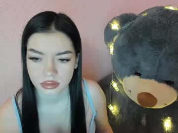 Shadow_Glow Chaturbate stream image from January 03, 2025