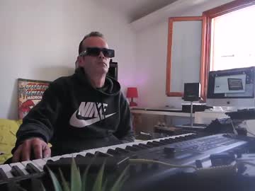 Torosko Chaturbate stream image from January 03, 2025