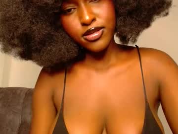 Wet_Wife_Material Chaturbate stream image from January 03, 2025