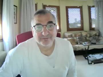 Antonio2605 Chaturbate stream image from January 03, 2025