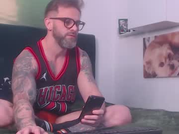 Ariandeluna Chaturbate stream image from January 03, 2025