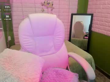 Bonnieshyy Chaturbate stream image from January 03, 2025