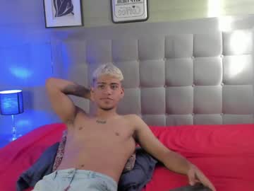 Izaak_Taylor7 Chaturbate stream image from January 03, 2025
