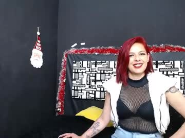 Juliethvega Chaturbate stream image from January 03, 2025