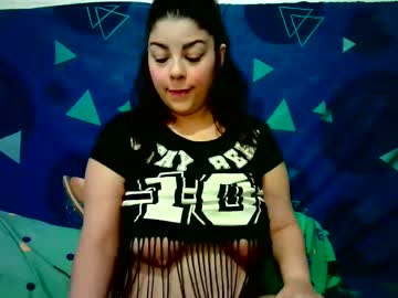 Leslymoon90 Chaturbate stream image from January 03, 2025