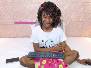 Savory_Pussy18 Chaturbate stream image from January 03, 2025