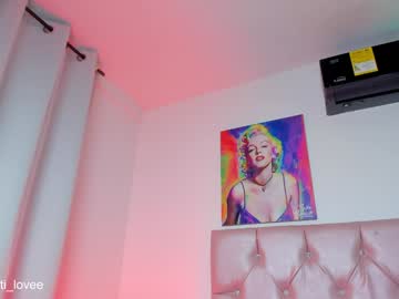 Ashanti_Hornysex Chaturbate stream image from January 03, 2025