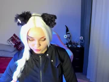 Ericahoffman2 Chaturbate stream image from January 03, 2025