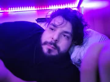 Onecrew1 Chaturbate stream image from January 03, 2025
