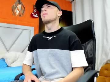 Sam_Mathews1 Chaturbate stream image from January 03, 2025