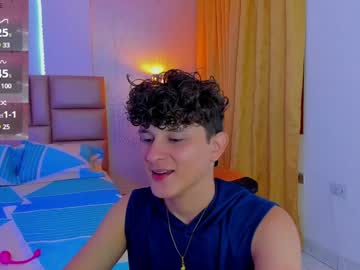 Crisbell__ Chaturbate stream image from January 03, 2025